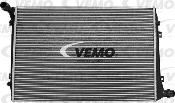 Vemo V15-60-6035 - Радиатор, охлаждение двигателя autospares.lv