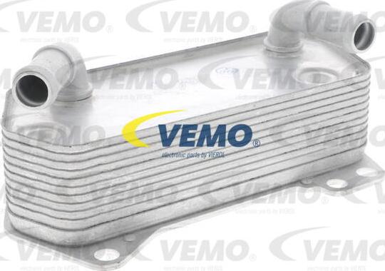 Vemo V10-60-0008 - Масляный радиатор, двигательное масло autospares.lv