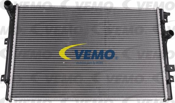 Vemo V10-60-0019 - Радиатор, охлаждение двигателя autospares.lv