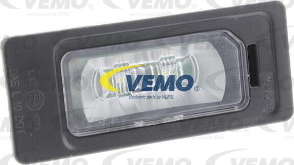 Vemo V10-84-0042 - Фонарь освещения номерного знака autospares.lv