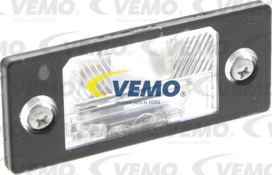 Vemo V10-84-0030 - Фонарь освещения номерного знака autospares.lv