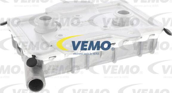 Vemo V30-60-1267 - Масляный радиатор, двигательное масло autospares.lv