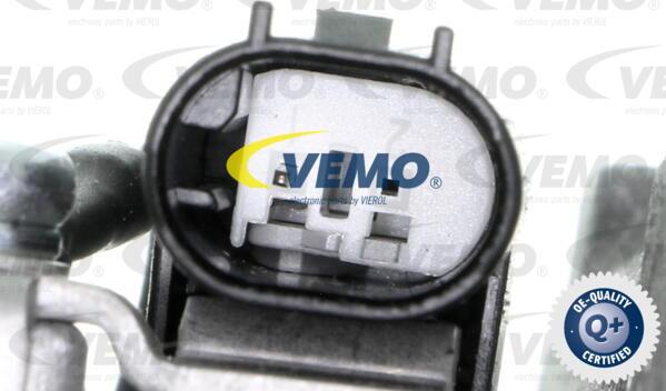 Vemo V30-15-0016 - Компрессор кондиционера autospares.lv