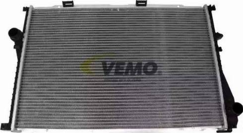 Vemo V20-60-1525 - Радиатор, охлаждение двигателя autospares.lv