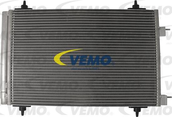 Vemo V22-62-0010 - Конденсатор кондиционера autospares.lv